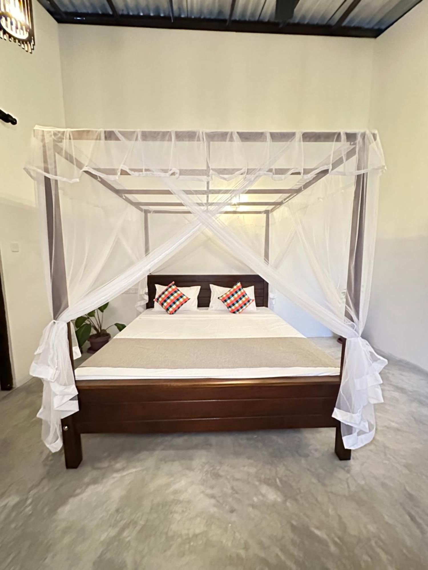 Sunliya Resort Тангале Екстериор снимка