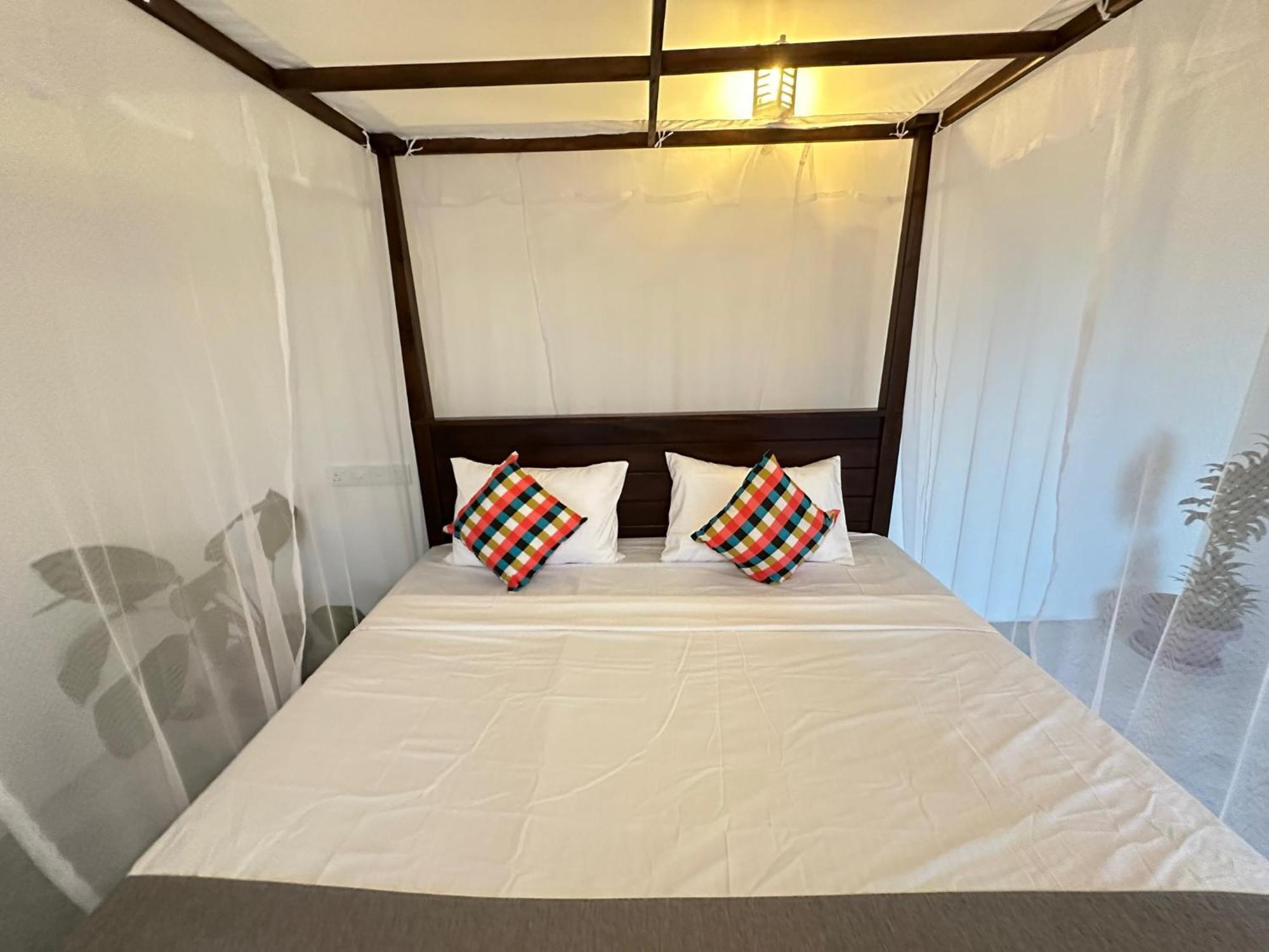 Sunliya Resort Тангале Екстериор снимка