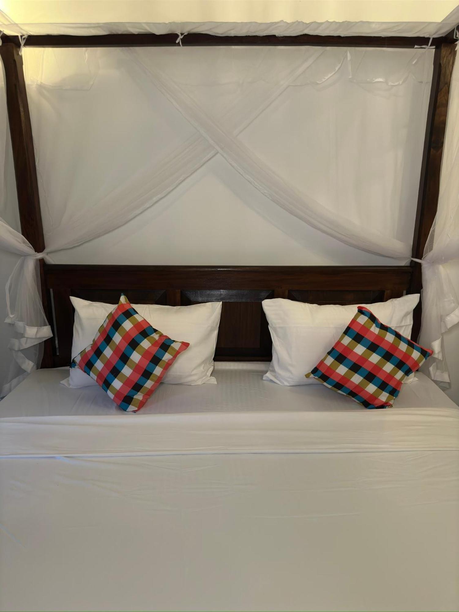 Sunliya Resort Тангале Екстериор снимка