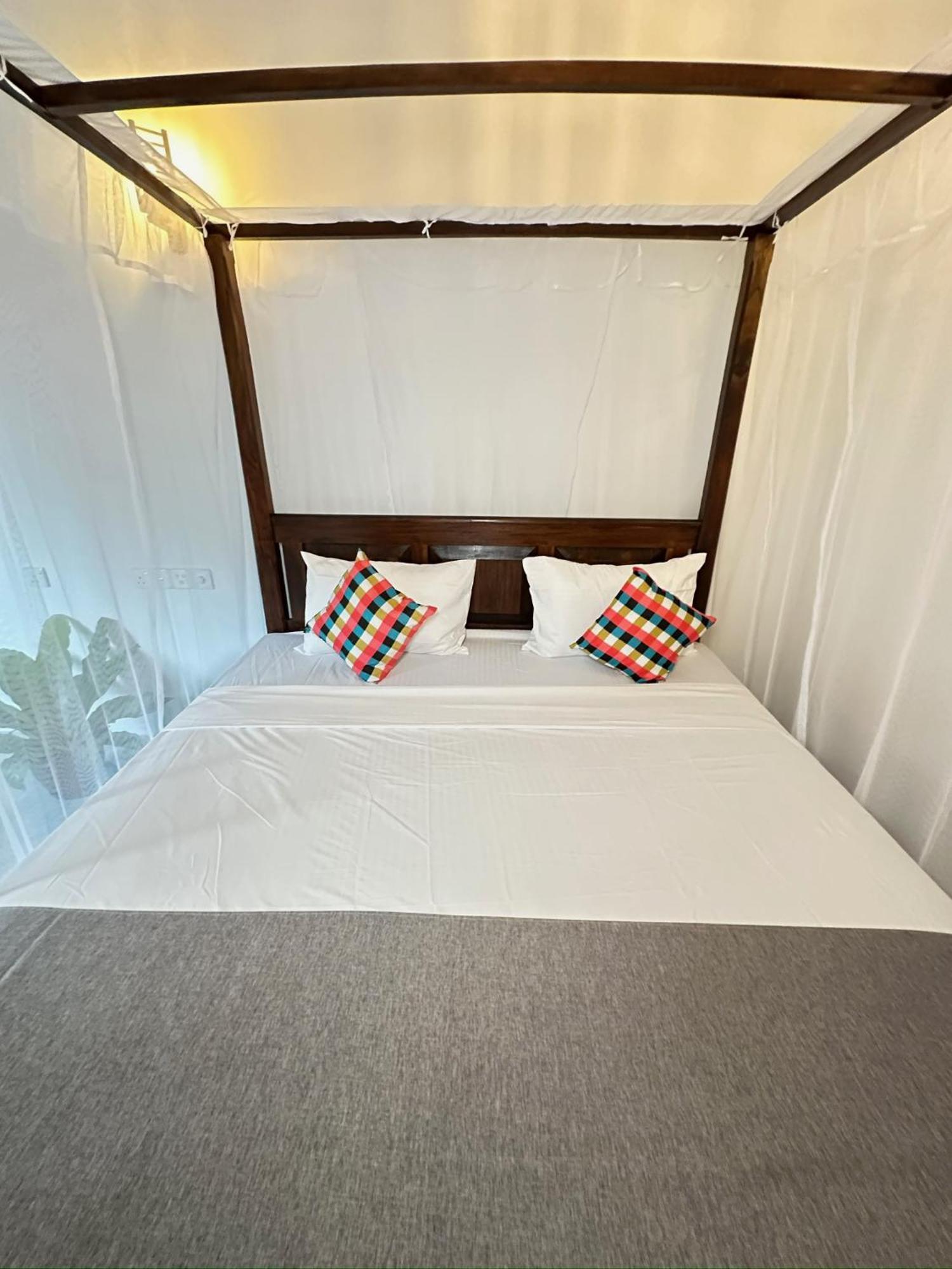 Sunliya Resort Тангале Екстериор снимка