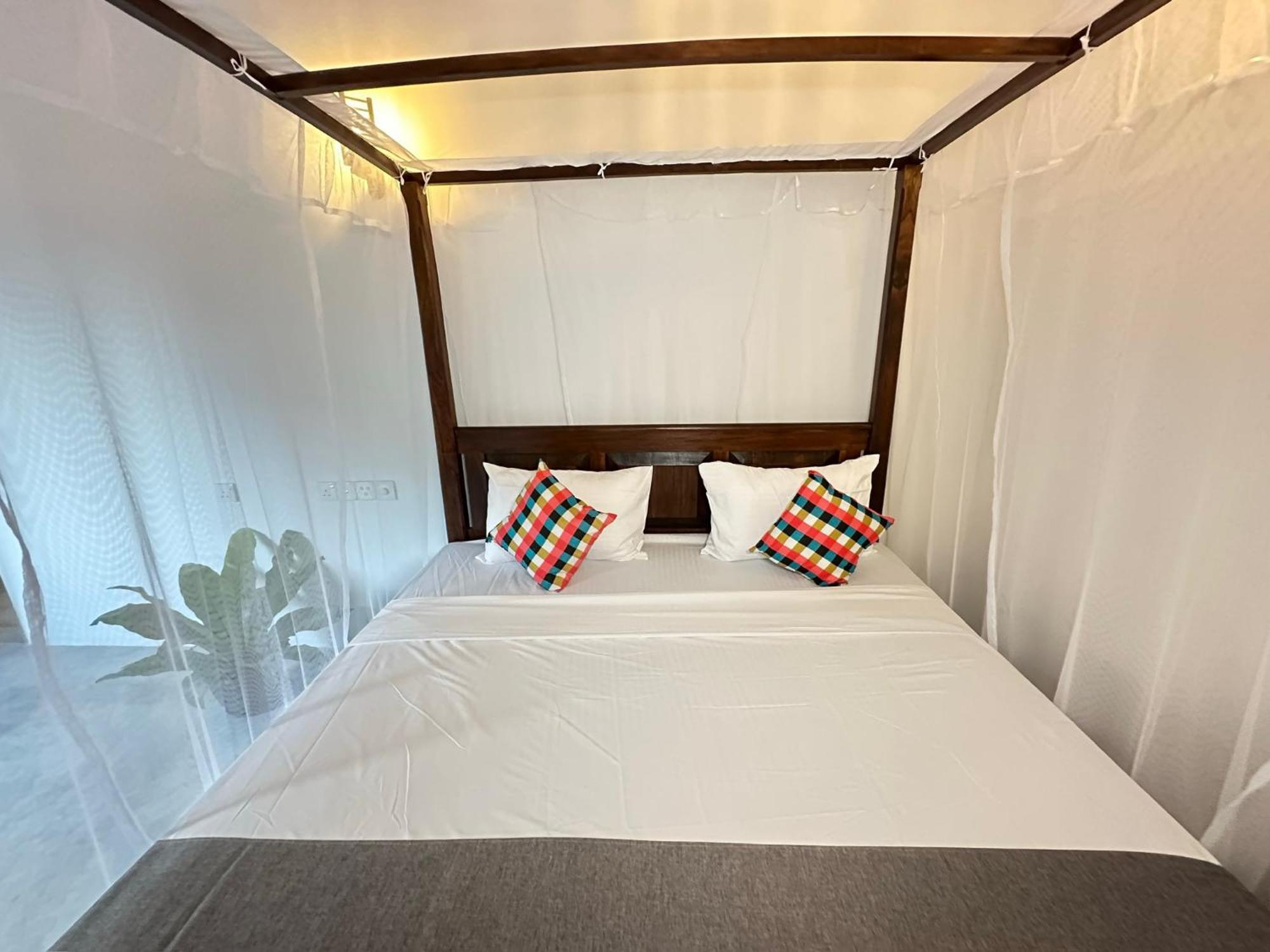 Sunliya Resort Тангале Екстериор снимка