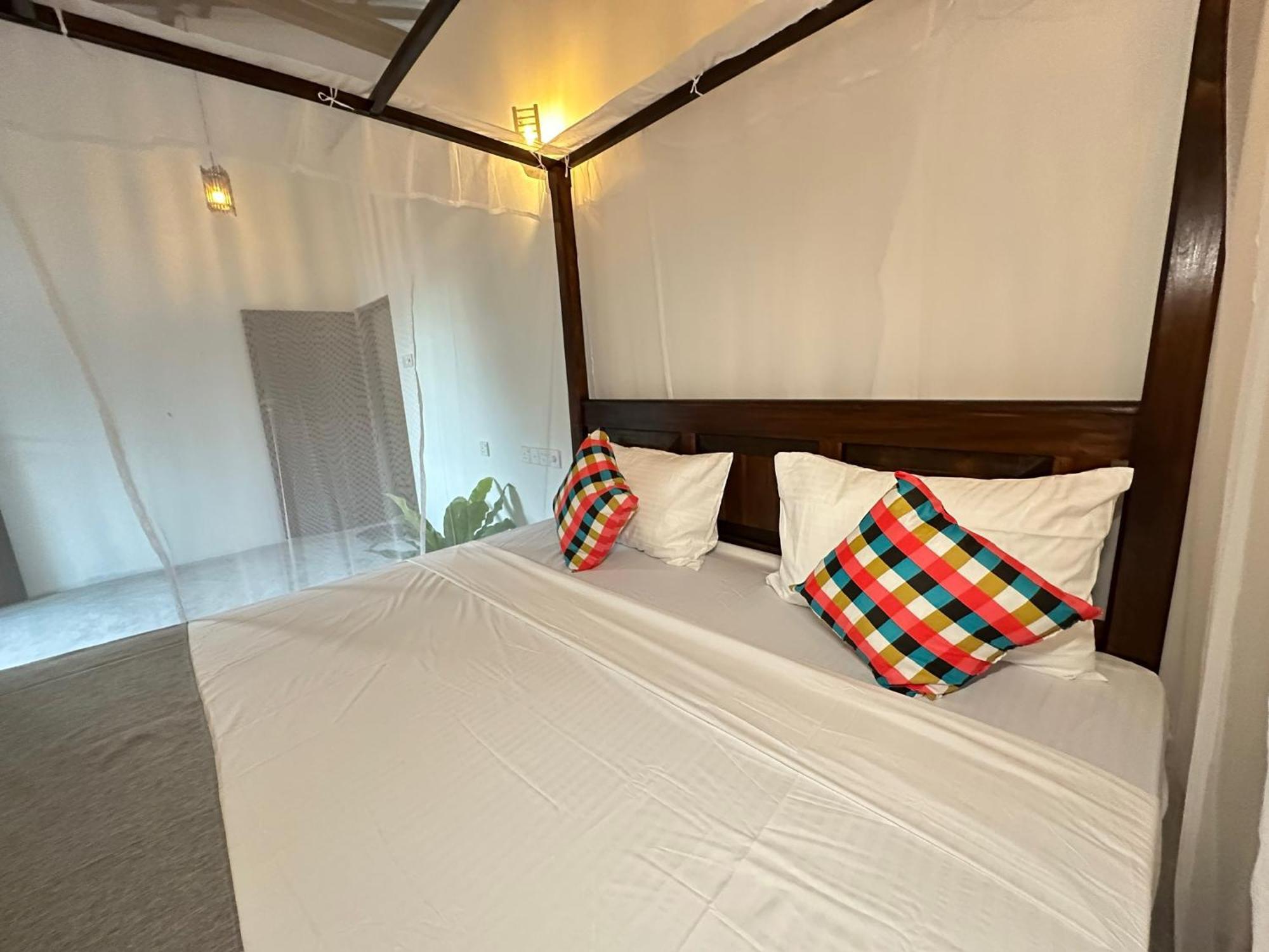 Sunliya Resort Тангале Екстериор снимка